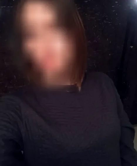 Aylin, 24