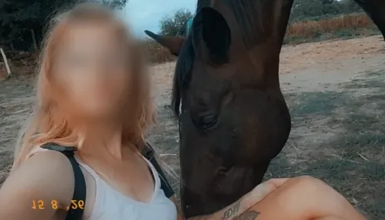 Emilia, 33