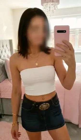 Franziska, 24