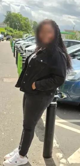 Ingrid, 33