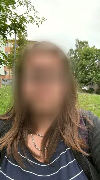 Isabella, 27