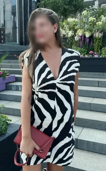 Ivana, 20