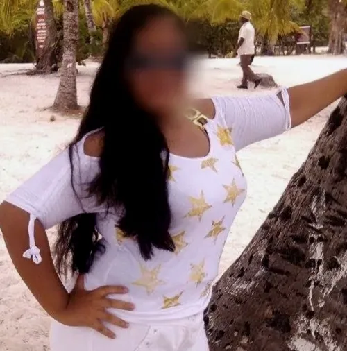 Maja, 28