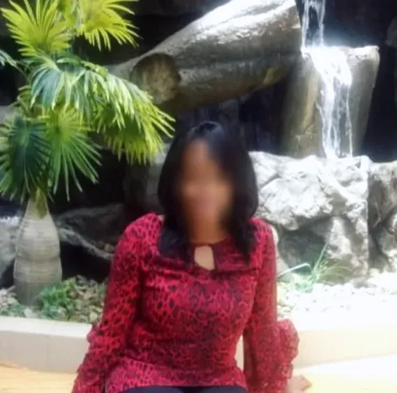 Michaela, 30